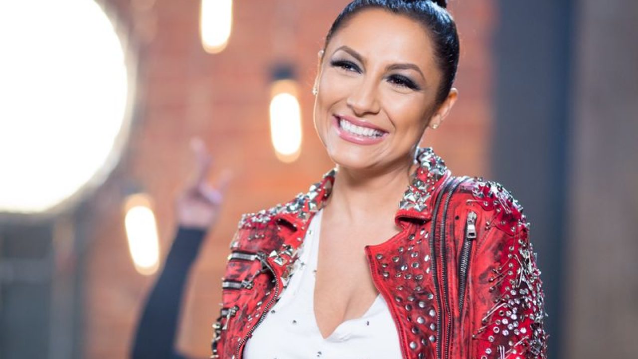 Andra A Primit Cadou De La SoÈul Ei Bilete La Concertul Pablo Alboran Vedete Libertatea Pentru Femei