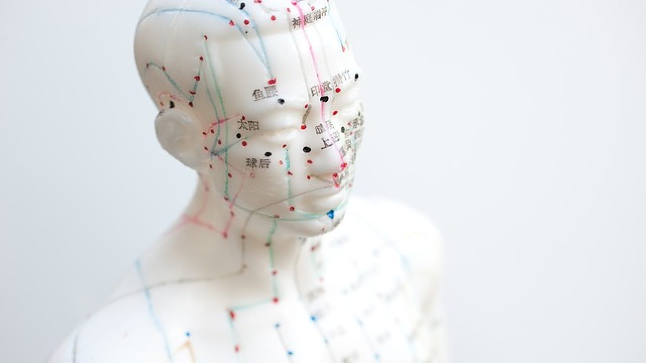 acupunctura anti imbatranire poze inainte dupa