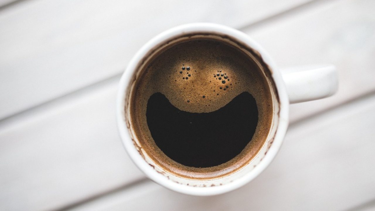 4 greșeli legate de cafeaua ta care te împiedică să slăbești